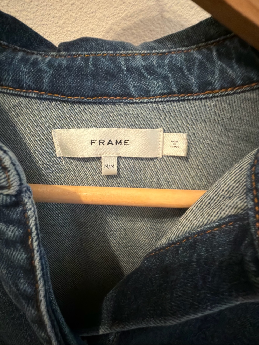 Frame Cropped Flowy Shirt - Picture 2 of 4